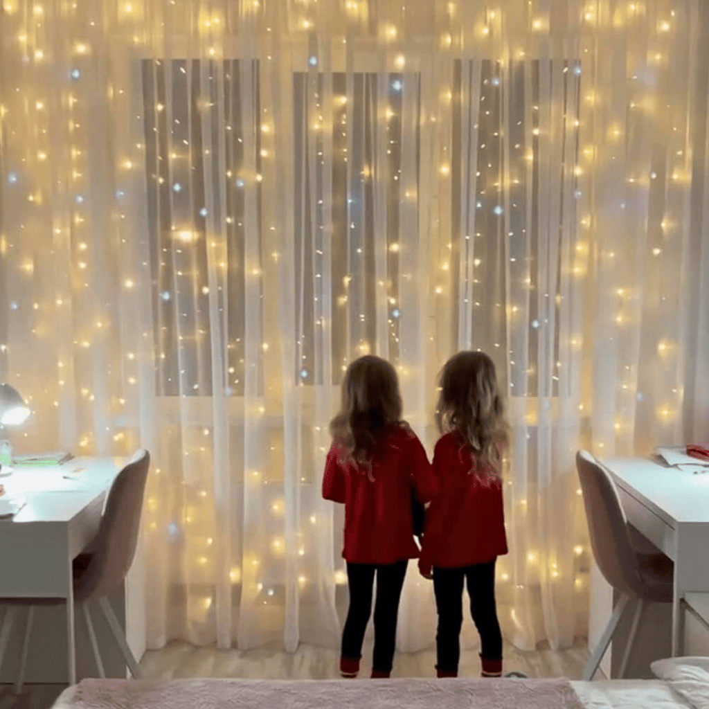 NOVOGODIŠNJA LED ZAVJESA