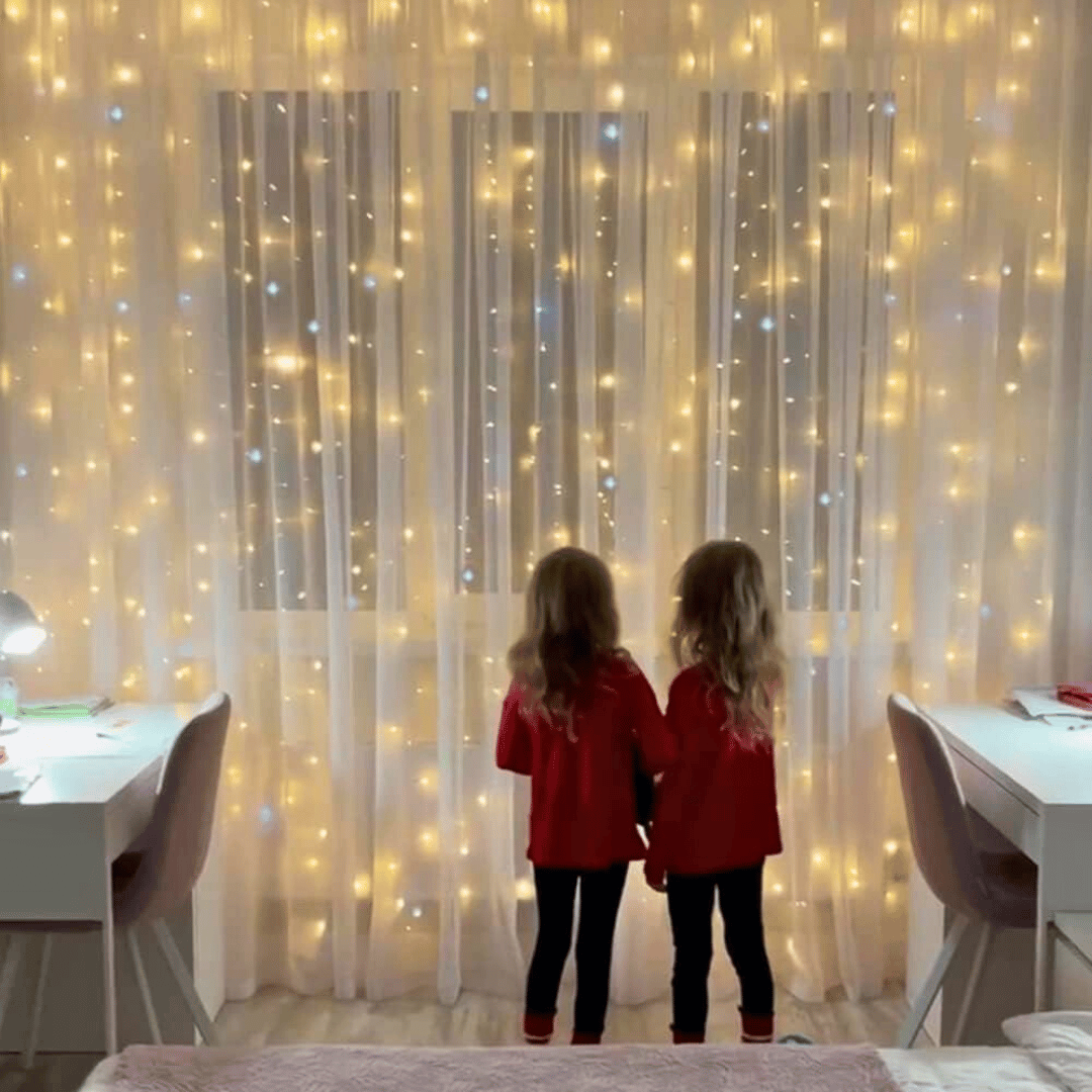 NOVOGODIŠNJA LED ZAVJESA